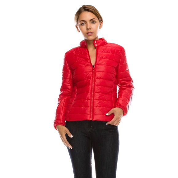 Women’s mid length red jacket NWT - Picture 2 of 2
